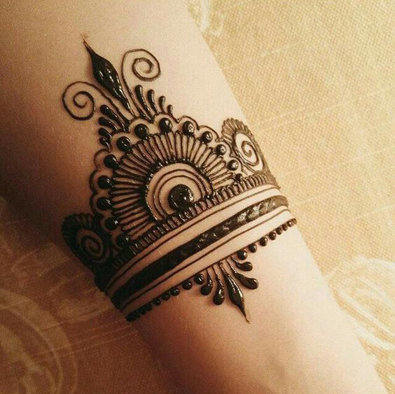 Pin by paradise girl on Pins by you | Small henna designs, Henna designs  hand, Henna tattoo designs simple